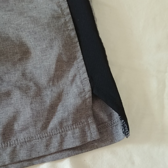 All in Motion shorts - Picture 2 of 6